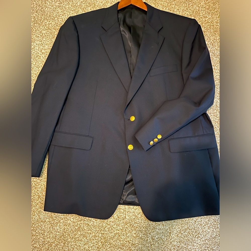 Men’s Burberry London navy blazer 48R